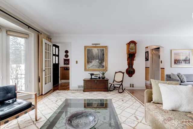 Additional property image - 847 FOREST GLEN Ave