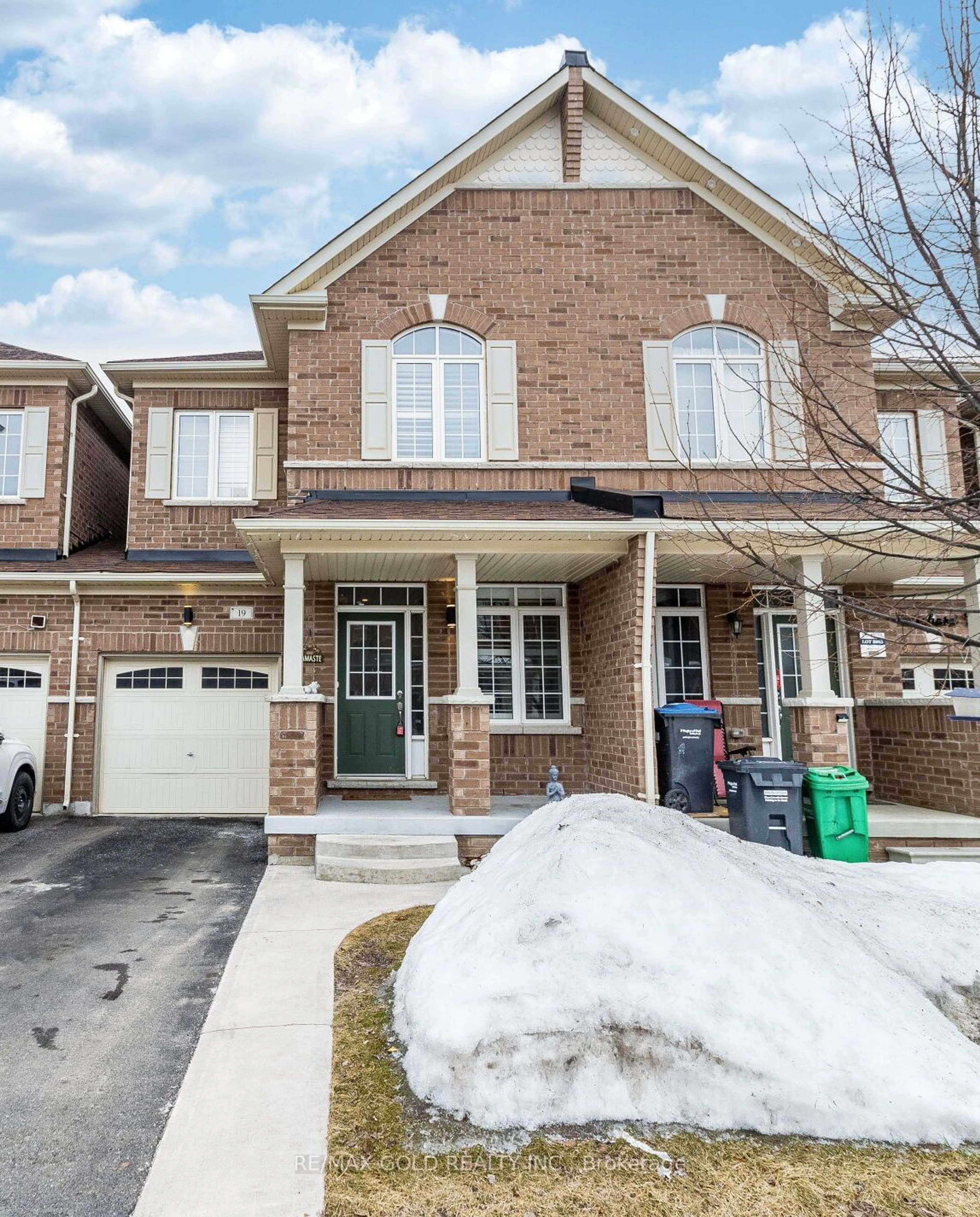 Home with brick exterior material, street for 19 Pritchard Rd, Brampton Ontario L7A 0Z8