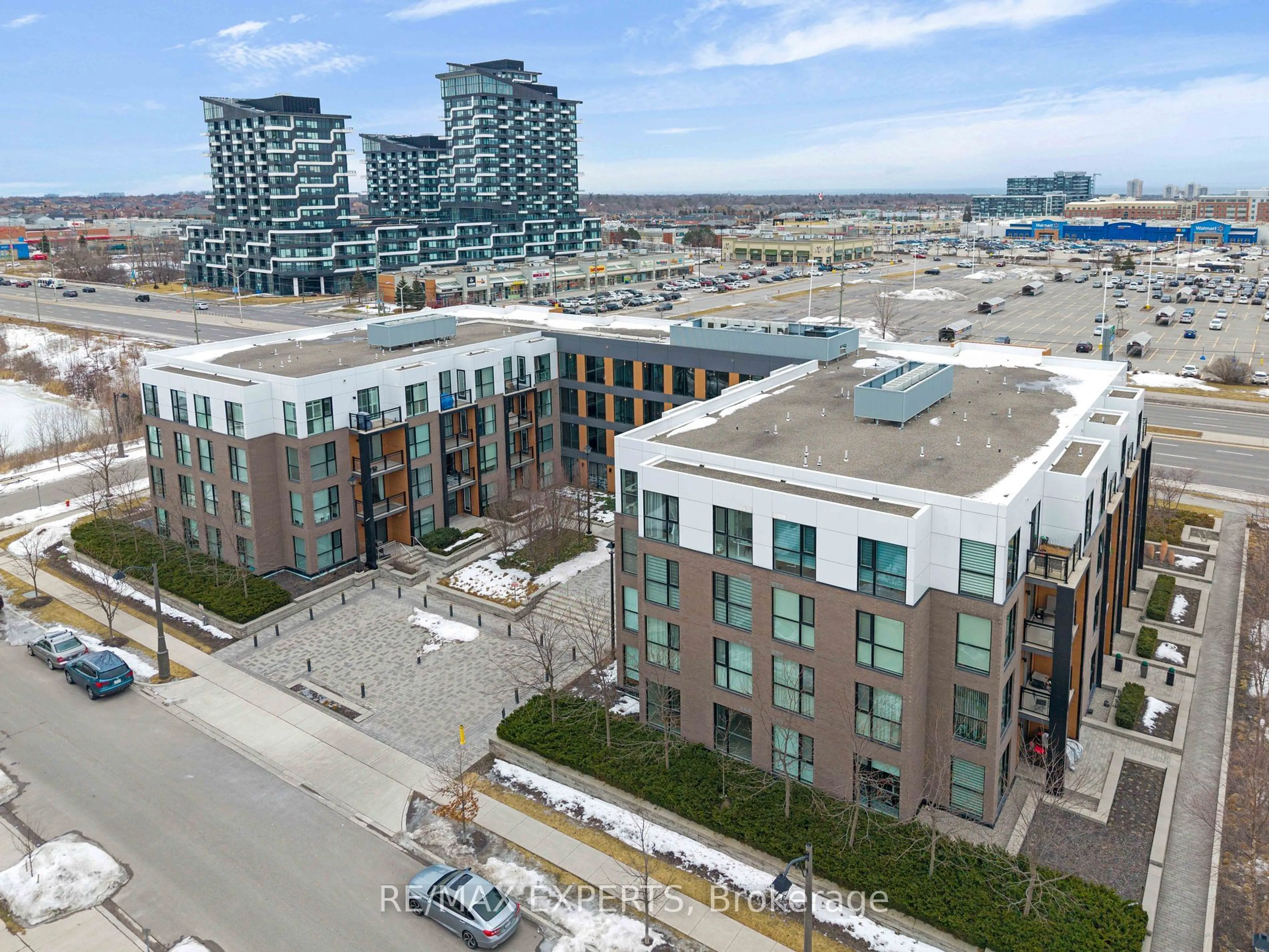 A pic from outside/outdoor area/front of a property/back of a property/a pic from drone, city buildings view from balcony for 210 Sabina Dr #208, Oakville Ontario L6H 0W6