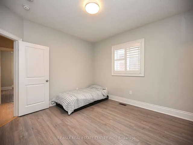 Additional image 22 of 171 Belmore Crt