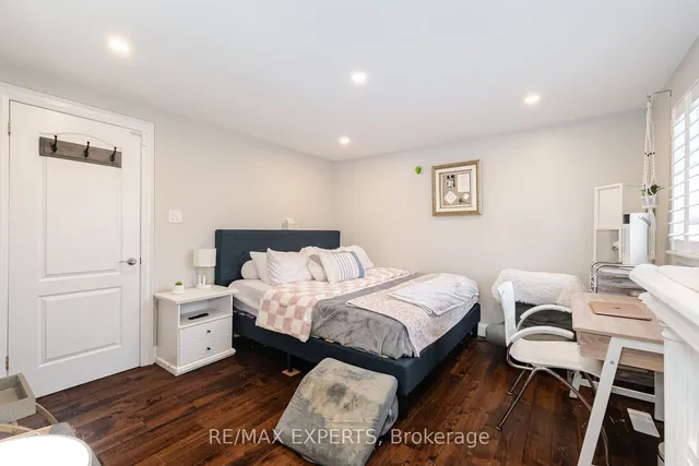 Additional property image - 92 Ambleside Dr