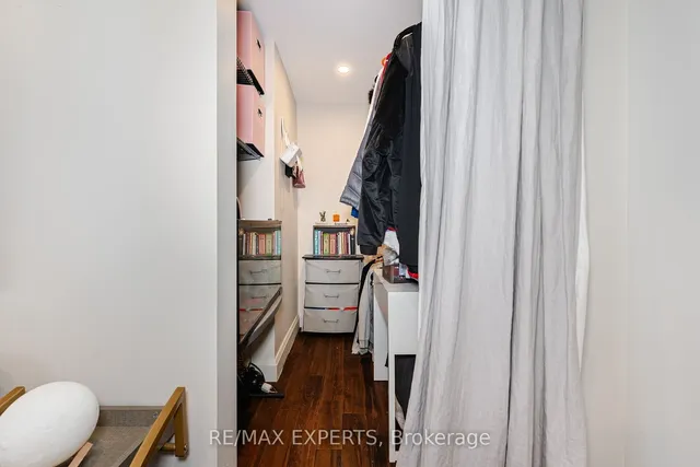 Additional property image - 92 Ambleside Dr