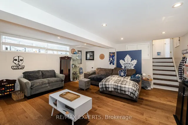 Additional property image - 92 Ambleside Dr