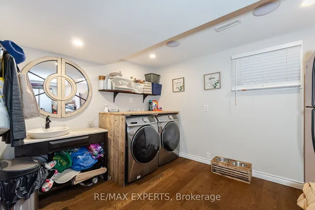 Additional property image - 92 Ambleside Dr