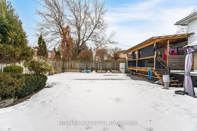Additional property image - 92 Ambleside Dr