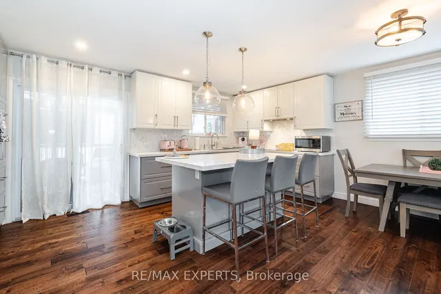 Additional property image - 92 Ambleside Dr