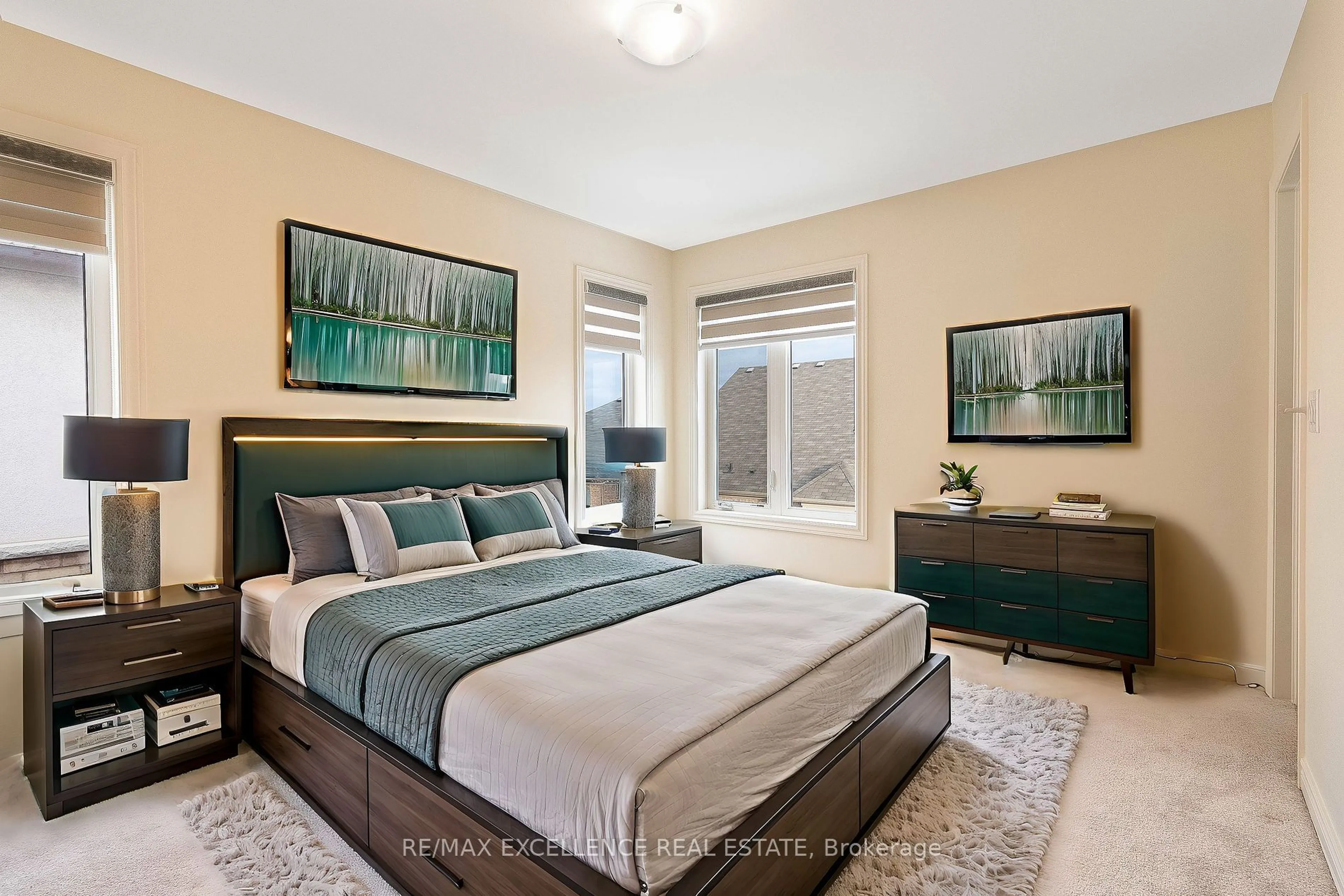 Bedroom with bed, unknown for 3954 THOMAS ALTON Blvd, Burlington Ontario L7M 2A4