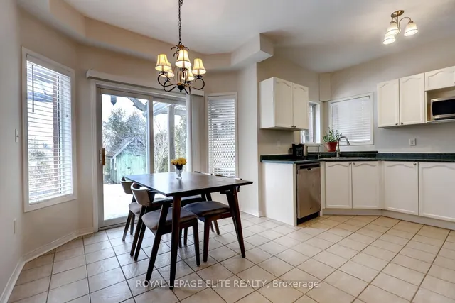 Additional property image - 2342 Woodridge Way