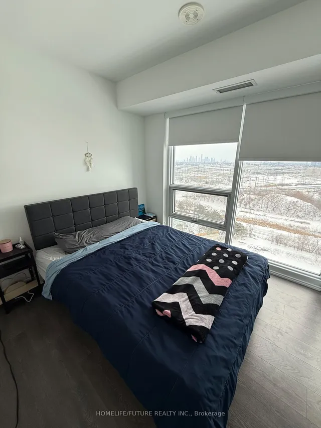Additional property image - 30 Samuel Wood Unit 1310