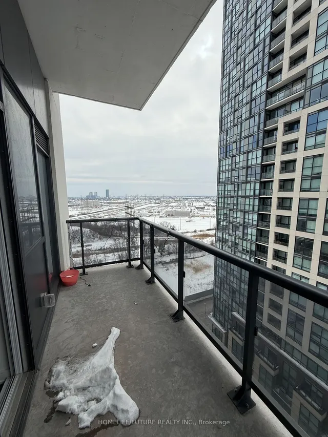 Additional property image - 30 Samuel Wood Unit 1310