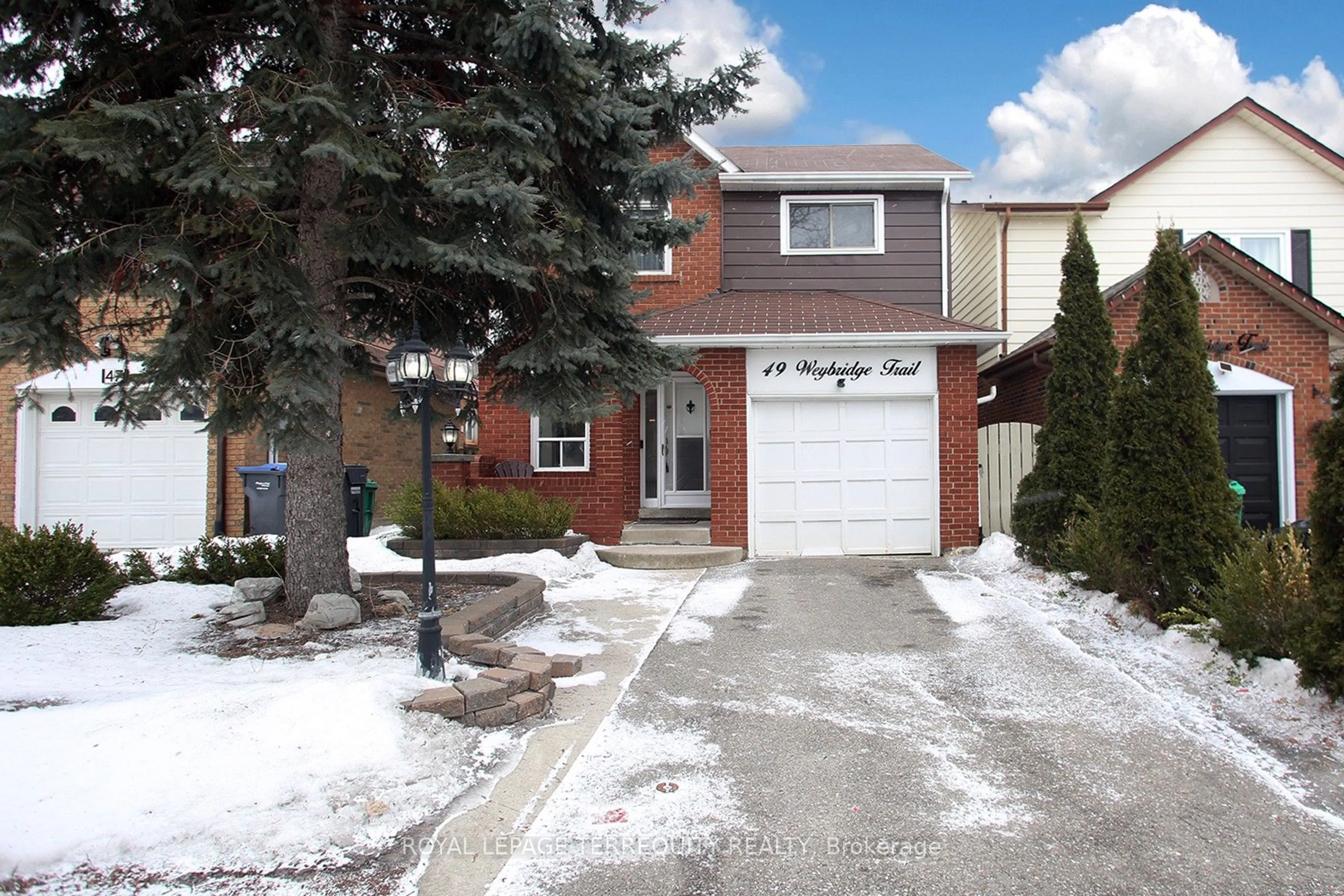 Home with brick exterior material, street for 49 Weybridge Tr, Brampton Ontario L6V 3S3