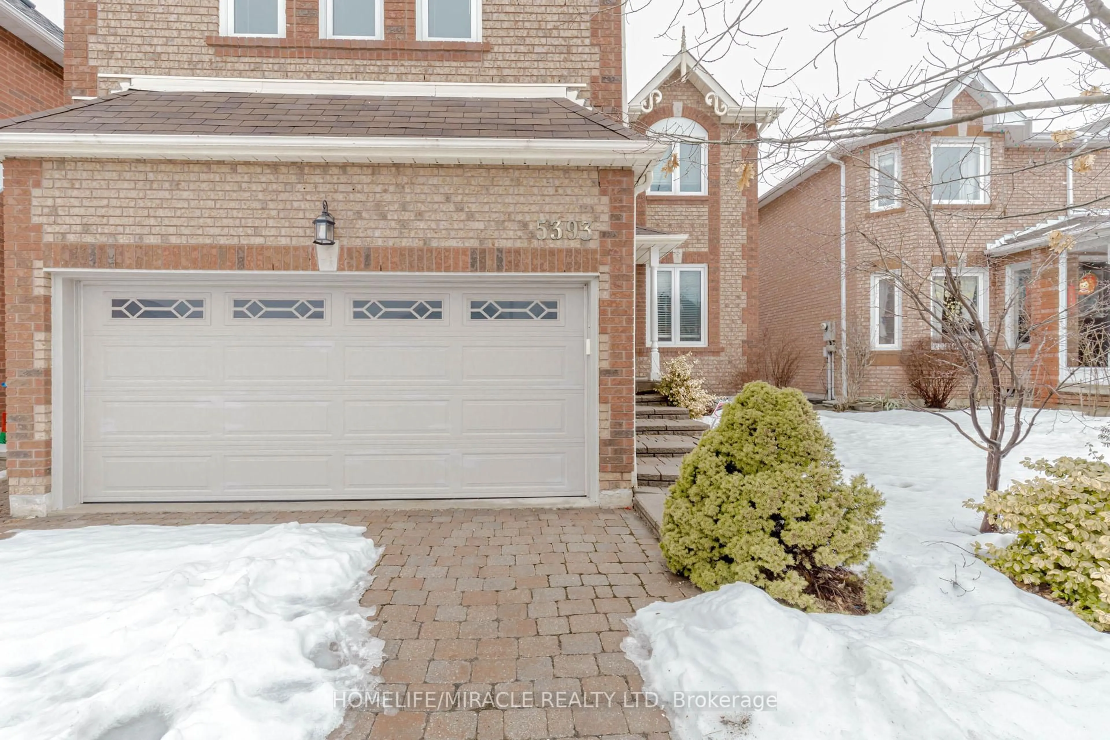 Home with brick exterior material, street for 5393 Fallingbrook Dr, Mississauga Ontario L5V 1P7