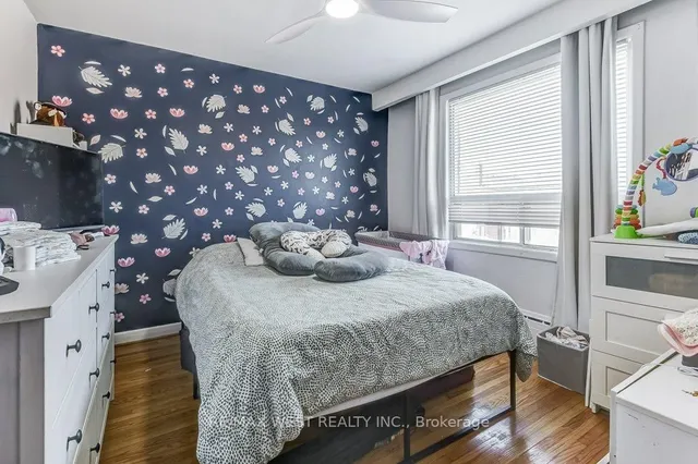 Additional property image - 136 Portland St