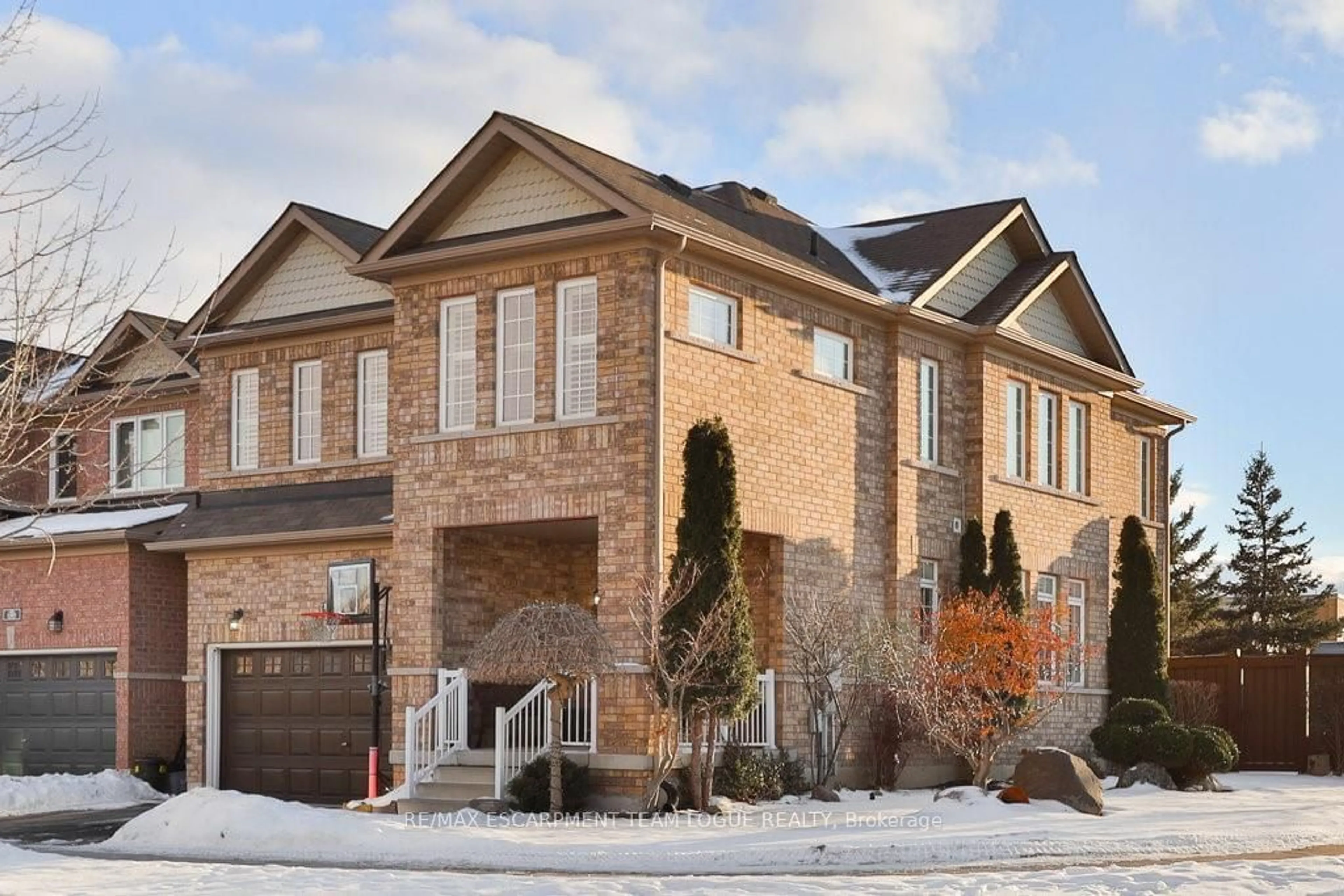 Home with brick exterior material, street for 1298 TUPPER Dr, Milton Ontario L9T 0W9