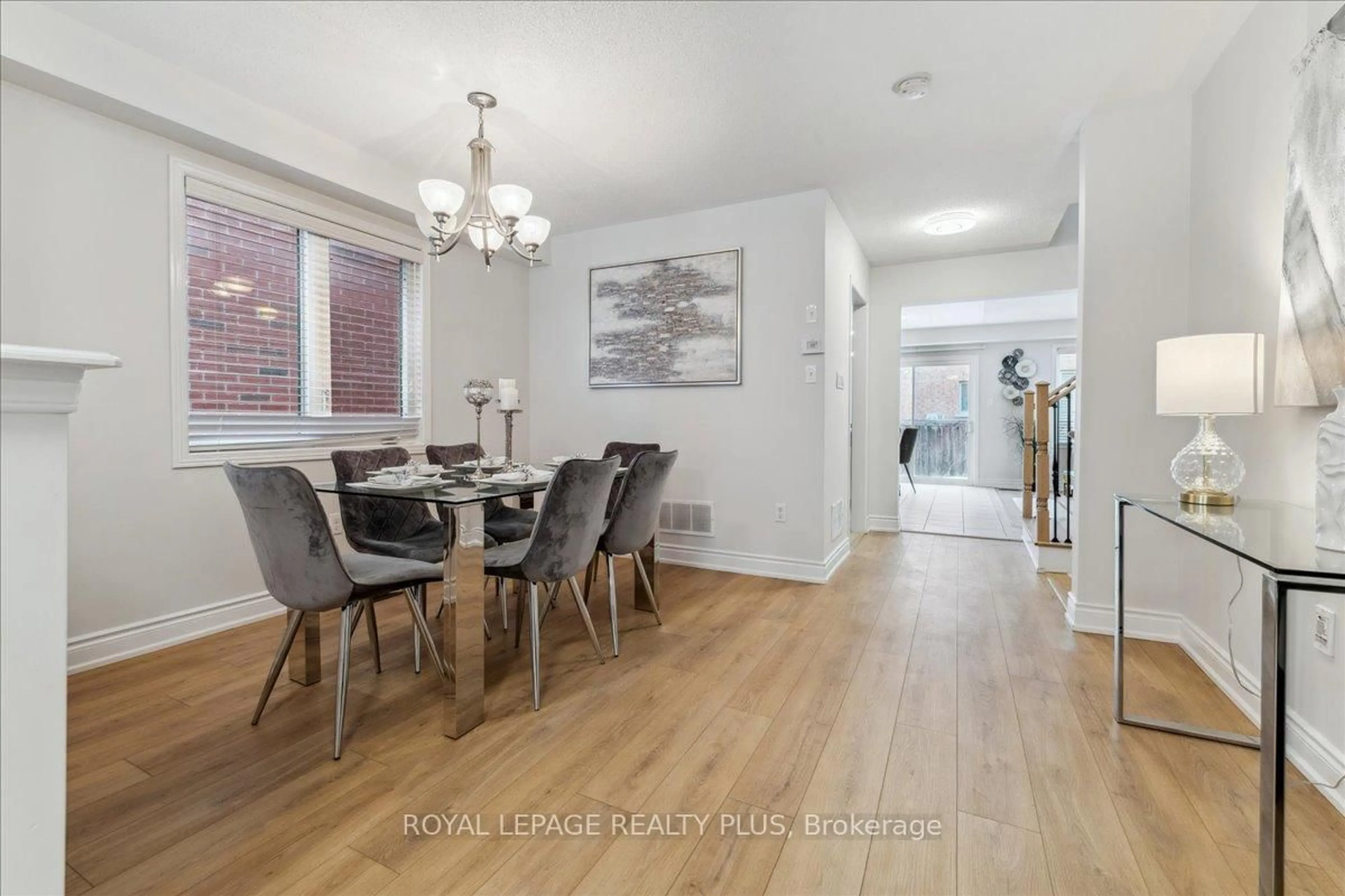 Dining room, wood/laminate floor for 337 Lansborough Ave, Milton Ontario L9T 7Y7