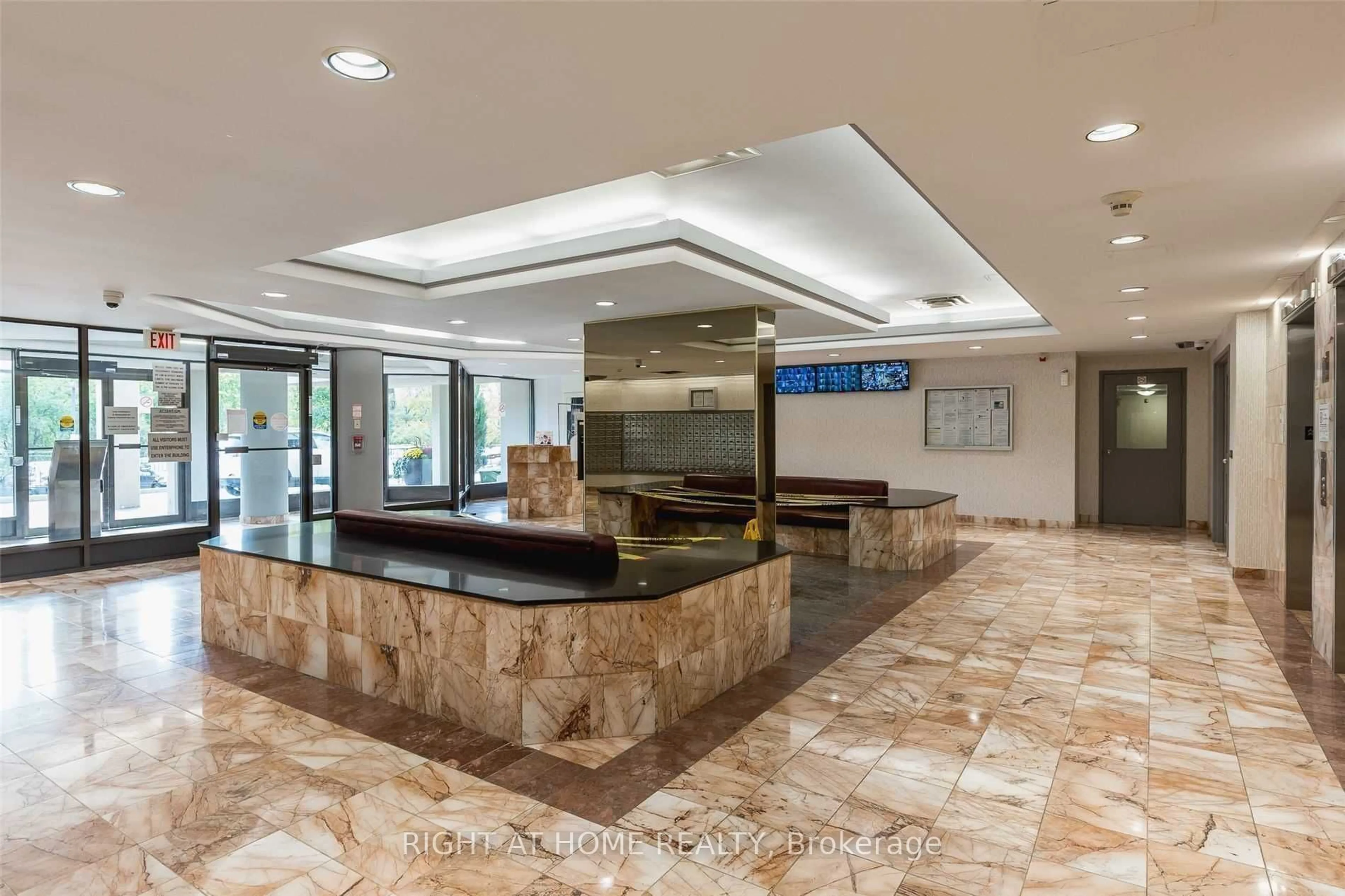 Lobby for 5 Rowntree Rd #404, Toronto Ontario M9V 5G9