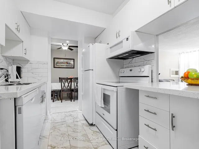 Additional property image - 2645 Kipling Ave Unit 101