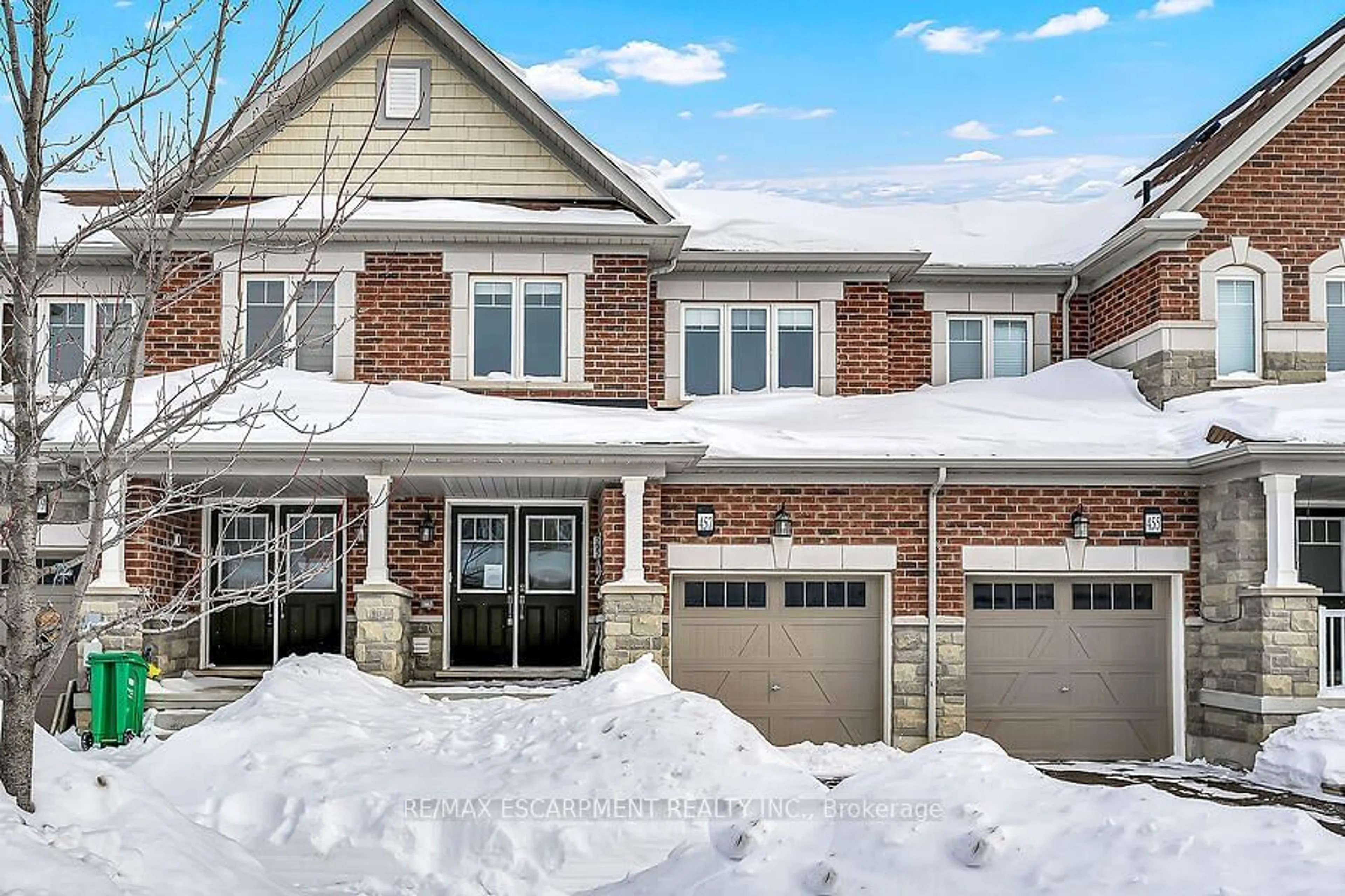 Home with brick exterior material, street for 457 Queen Mary Dr, Brampton Ontario L7A 4L2