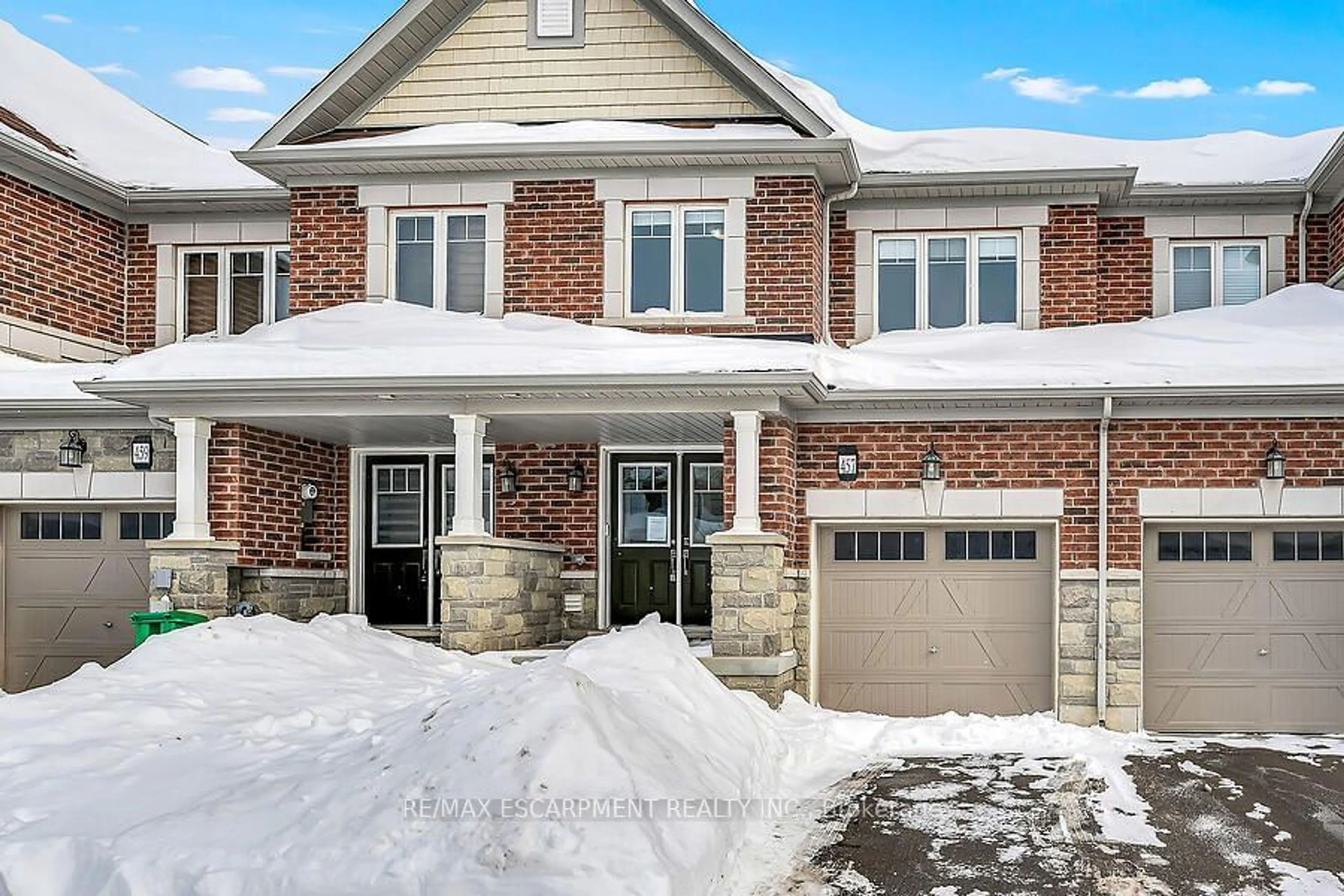 Home with brick exterior material, street for 457 Queen Mary Dr, Brampton Ontario L7A 4L2