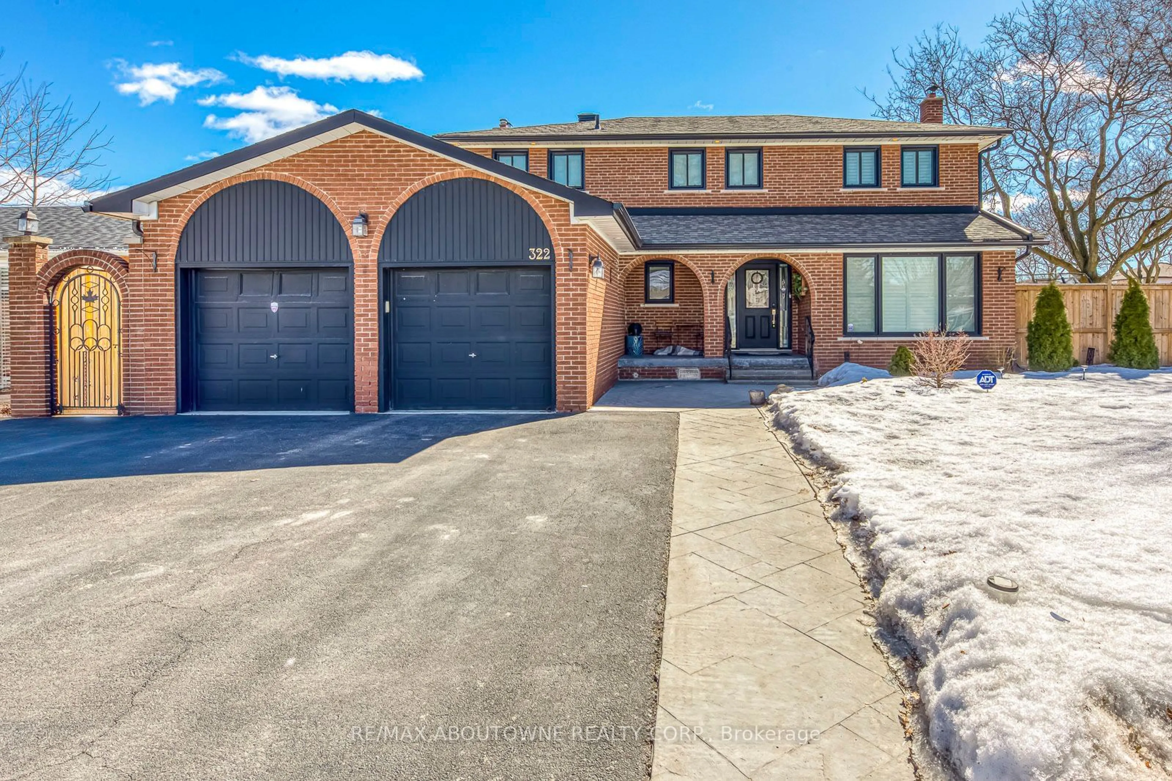 Home with brick exterior material, street for 322 MARY St, Oakville Ontario L6K 3P6