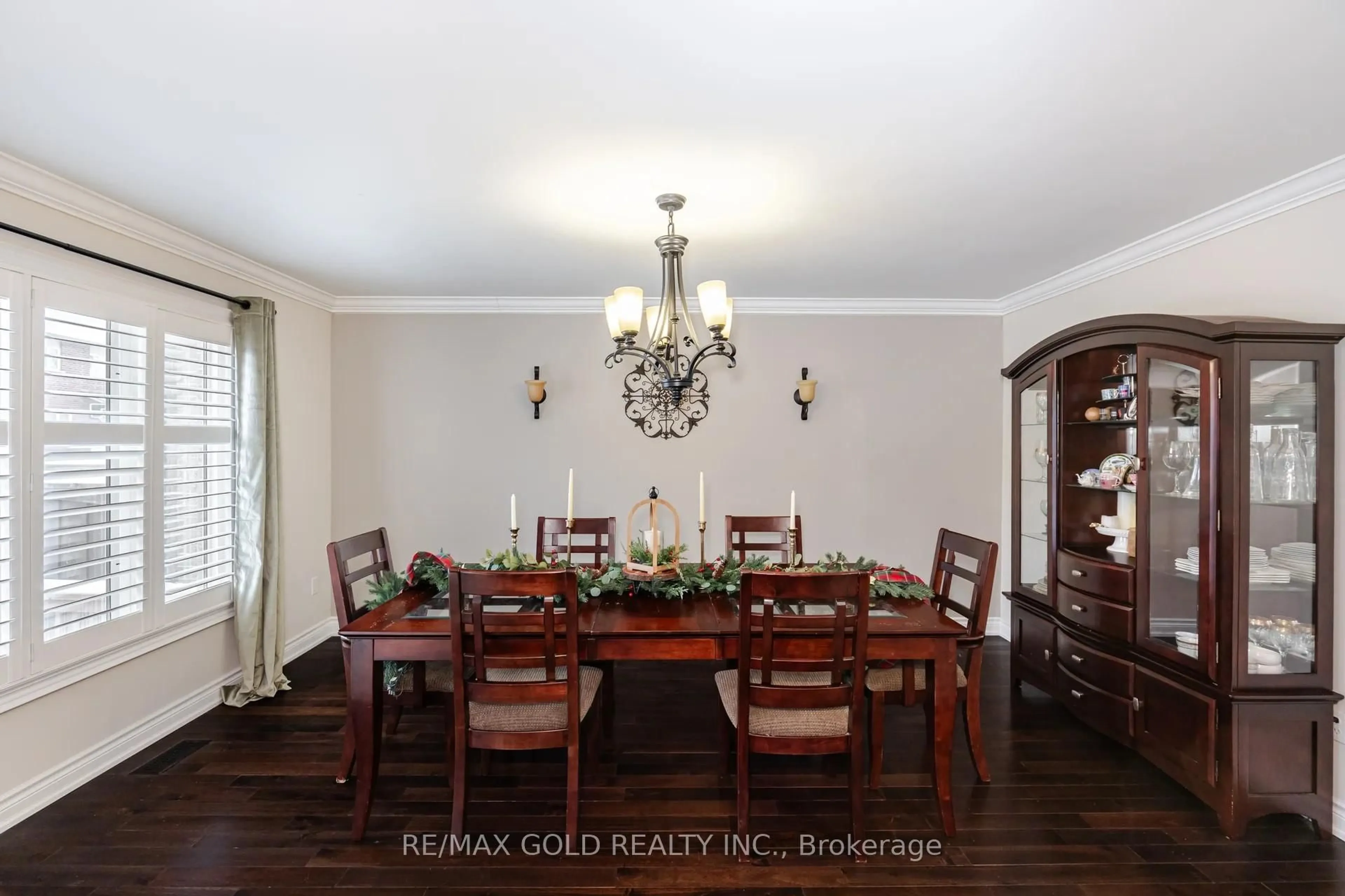 Dining room, wood/laminate floor for 91 Pomell Tr, Brampton Ontario L6P 3L6