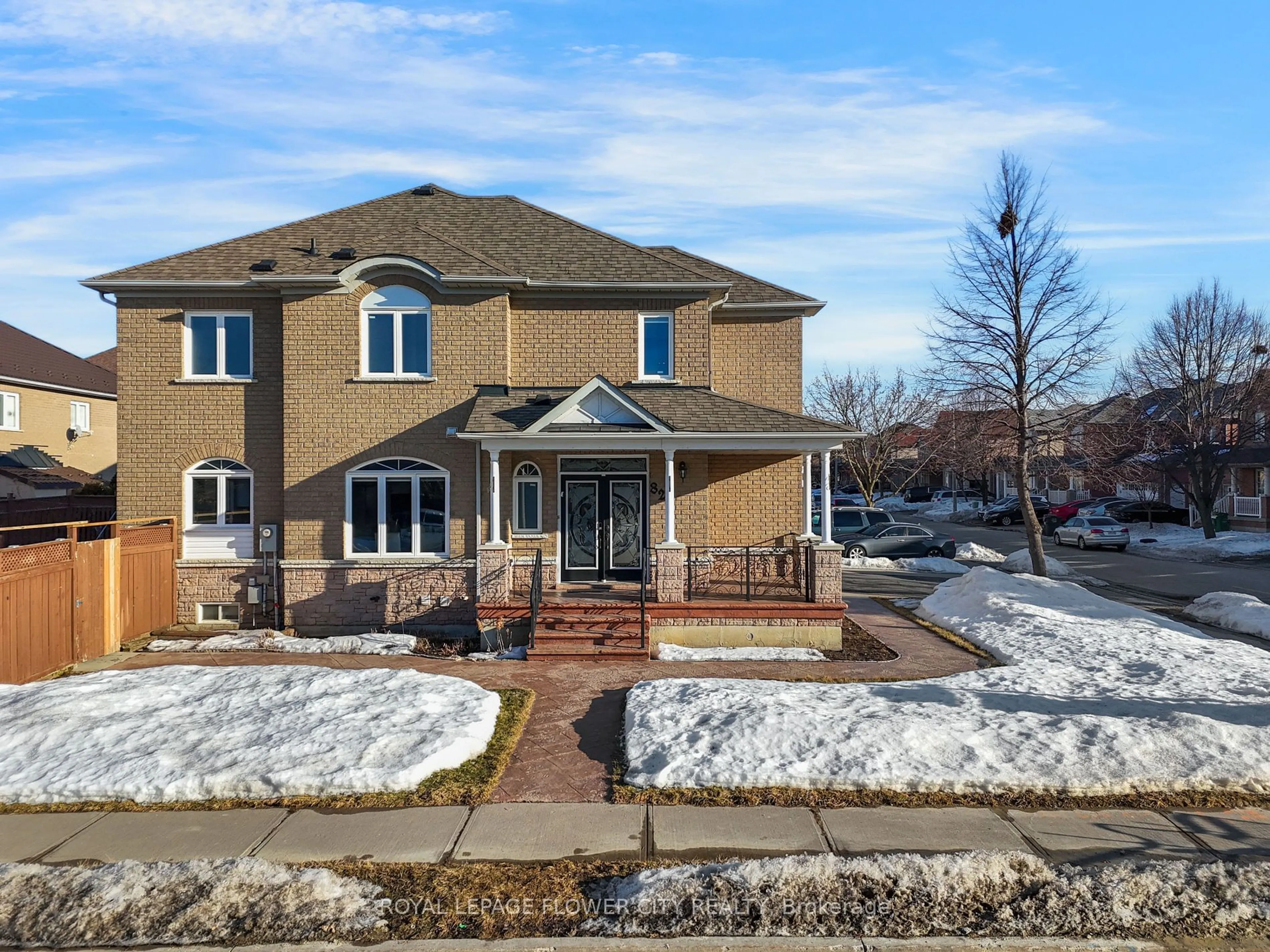 A pic from outside/outdoor area/front of a property/back of a property/a pic from drone, unknown for 82 Mint Leaf Blvd, Brampton Ontario L6R 2J8