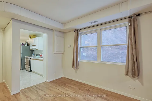 Additional property image - 105 Runnymede Rd