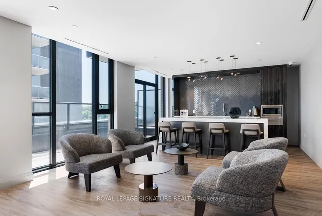 Additional property image - 293 The Kingsway N/A Unit 210