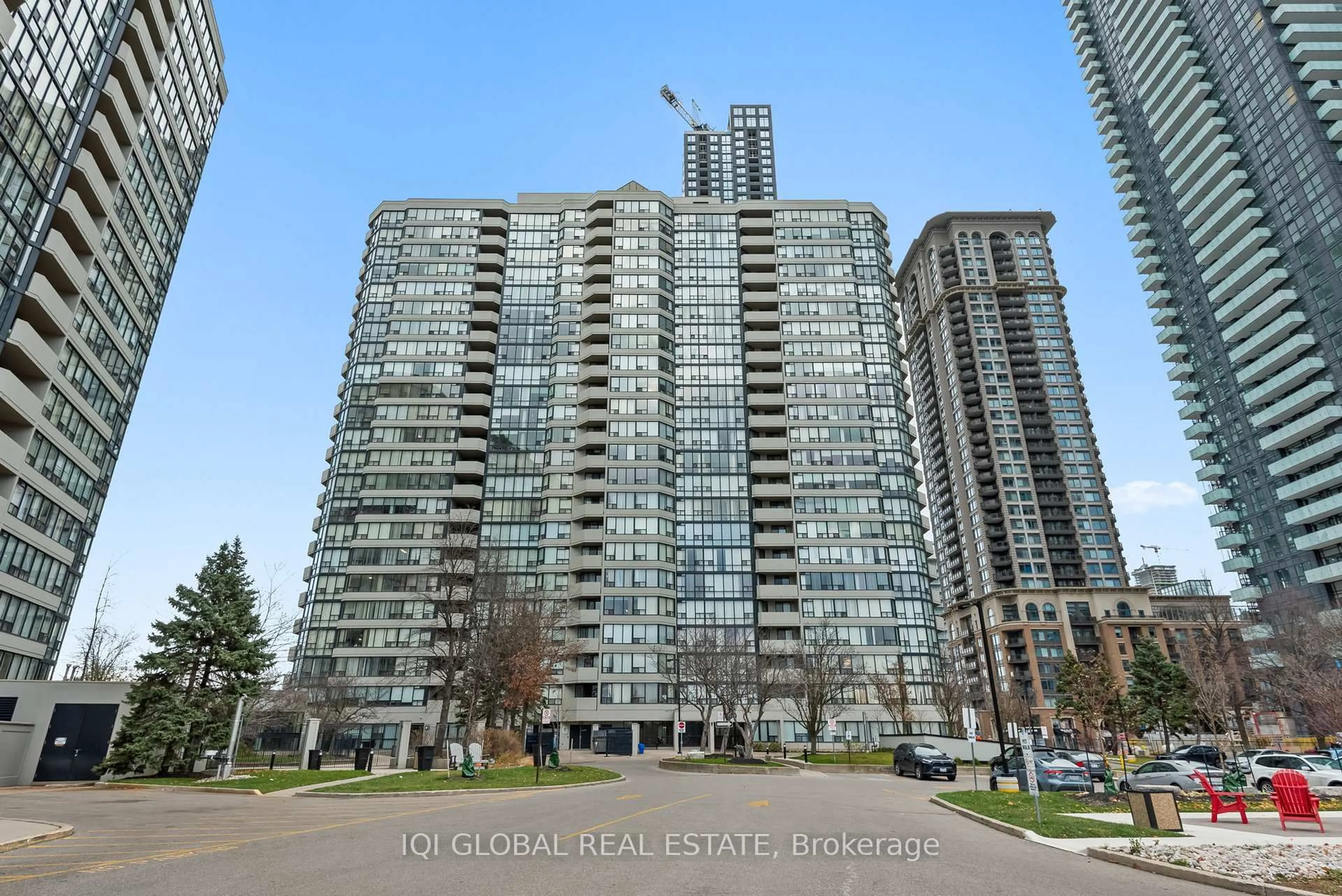 Patio, unknown for 330 Rathburn Rd #1205, Mississauga Ontario L5B 3Y2