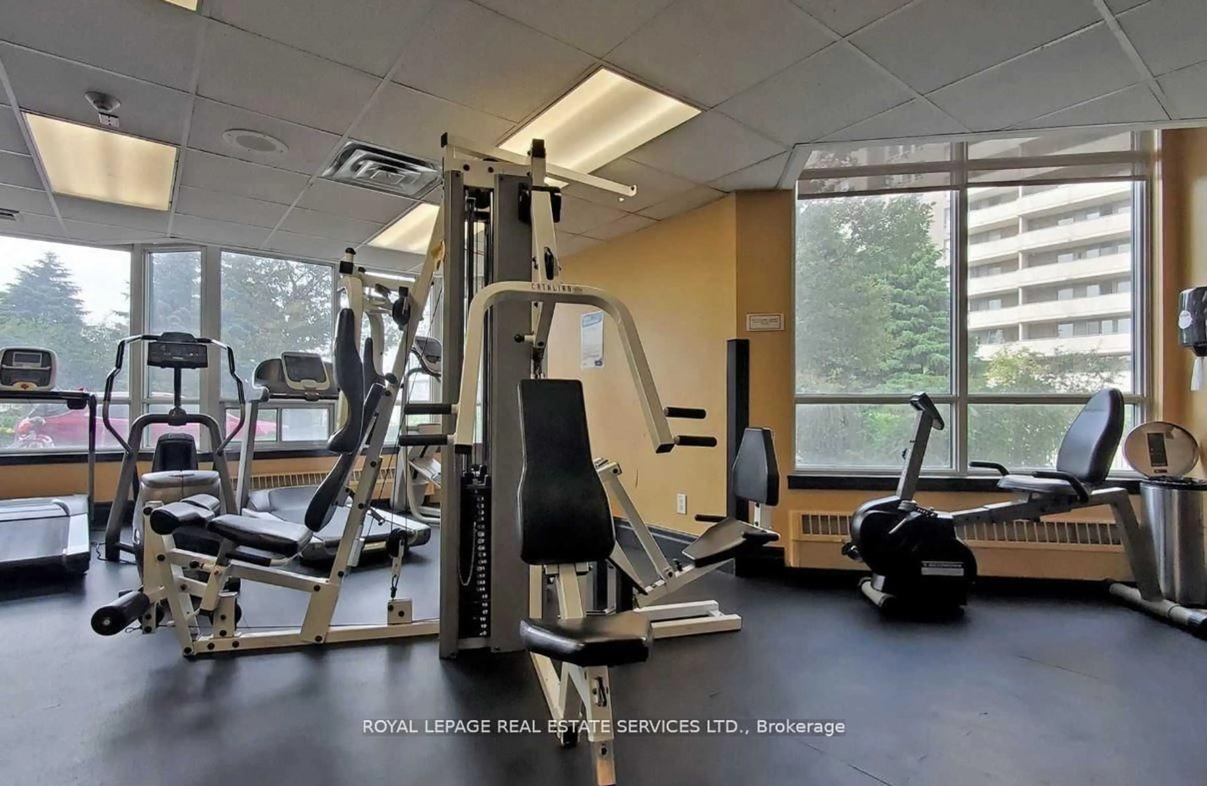 Gym or fitness room for 550 Webb Dr #510, Mississauga Ontario L5B 3Y4