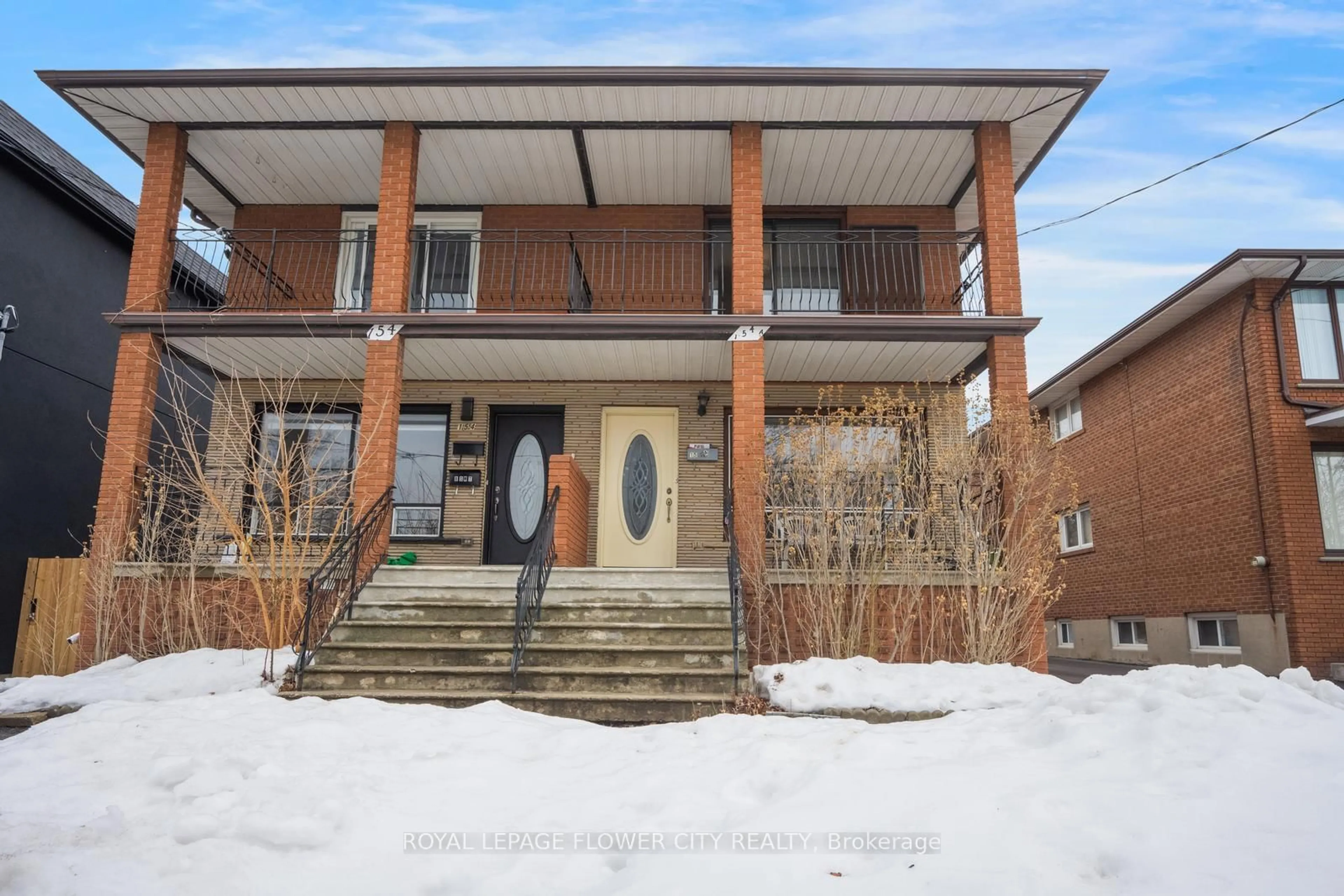 Home with brick exterior material, unknown for 154 Sheldon Ave #A, Toronto Ontario M8W 4L6