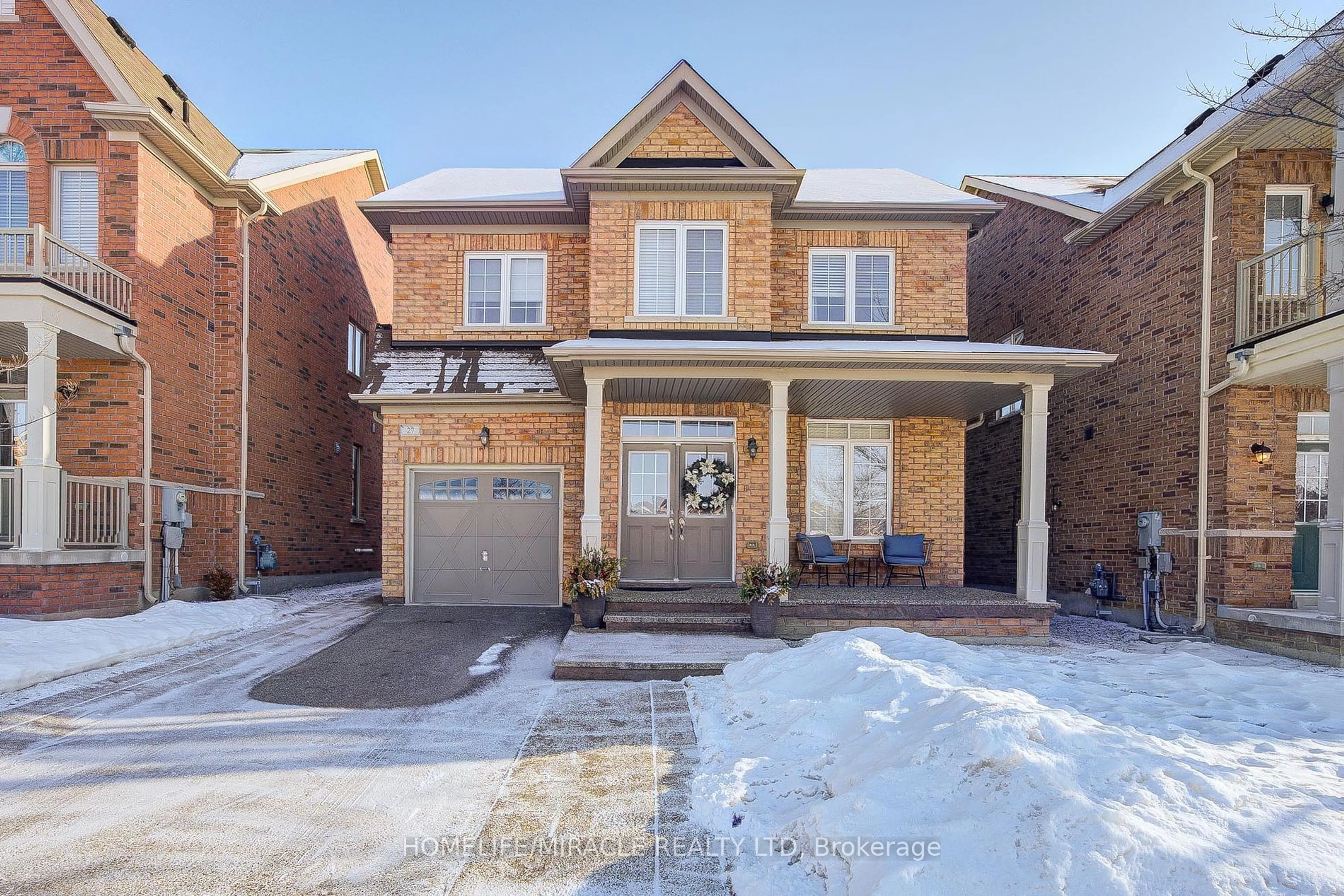 Home with brick exterior material, street for 27 Bellcrest Rd, Brampton Ontario L6Y 2M7