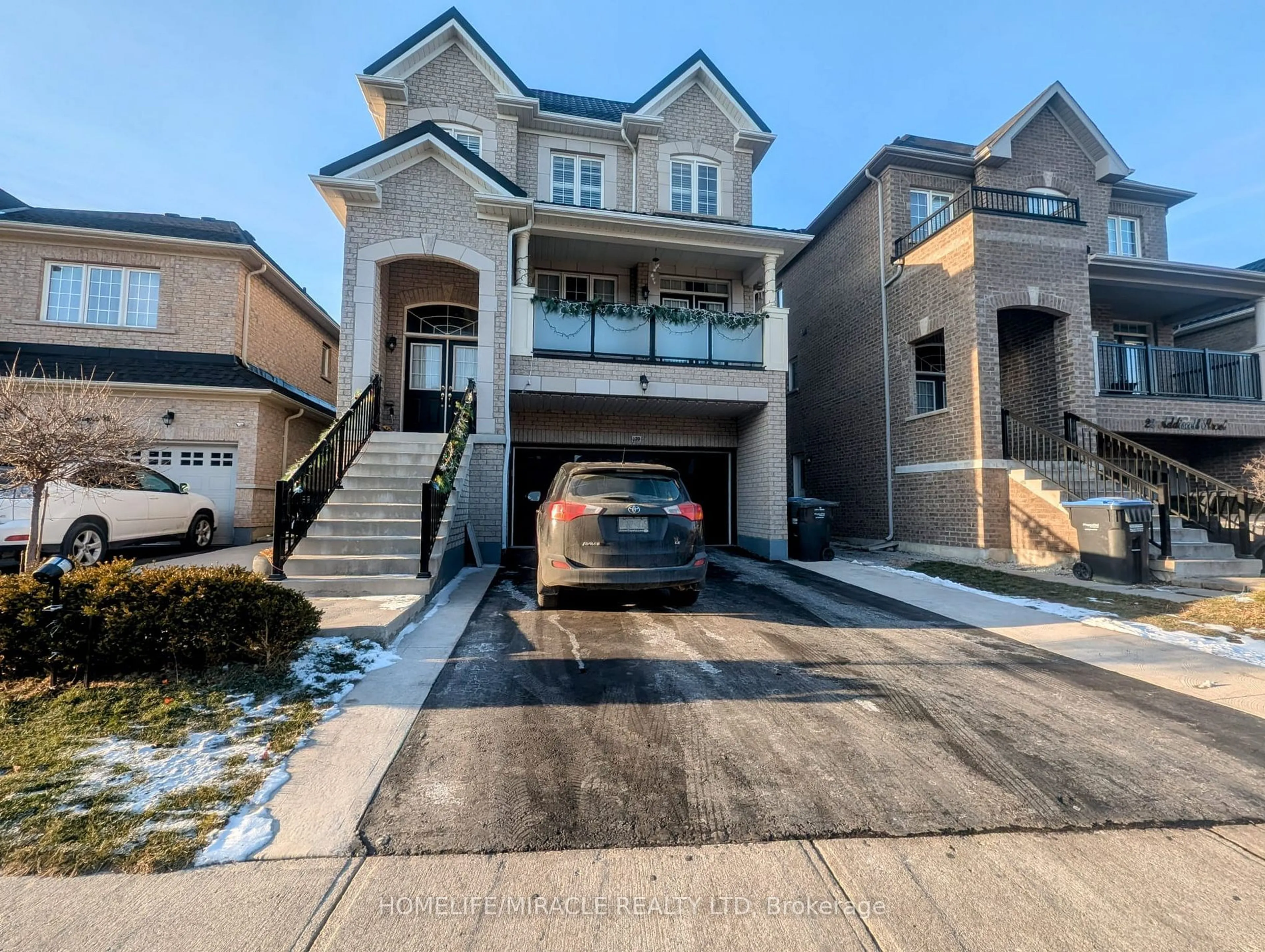 Home with brick exterior material, street for 20 Addiscott St, Brampton Ontario L6R 0X8