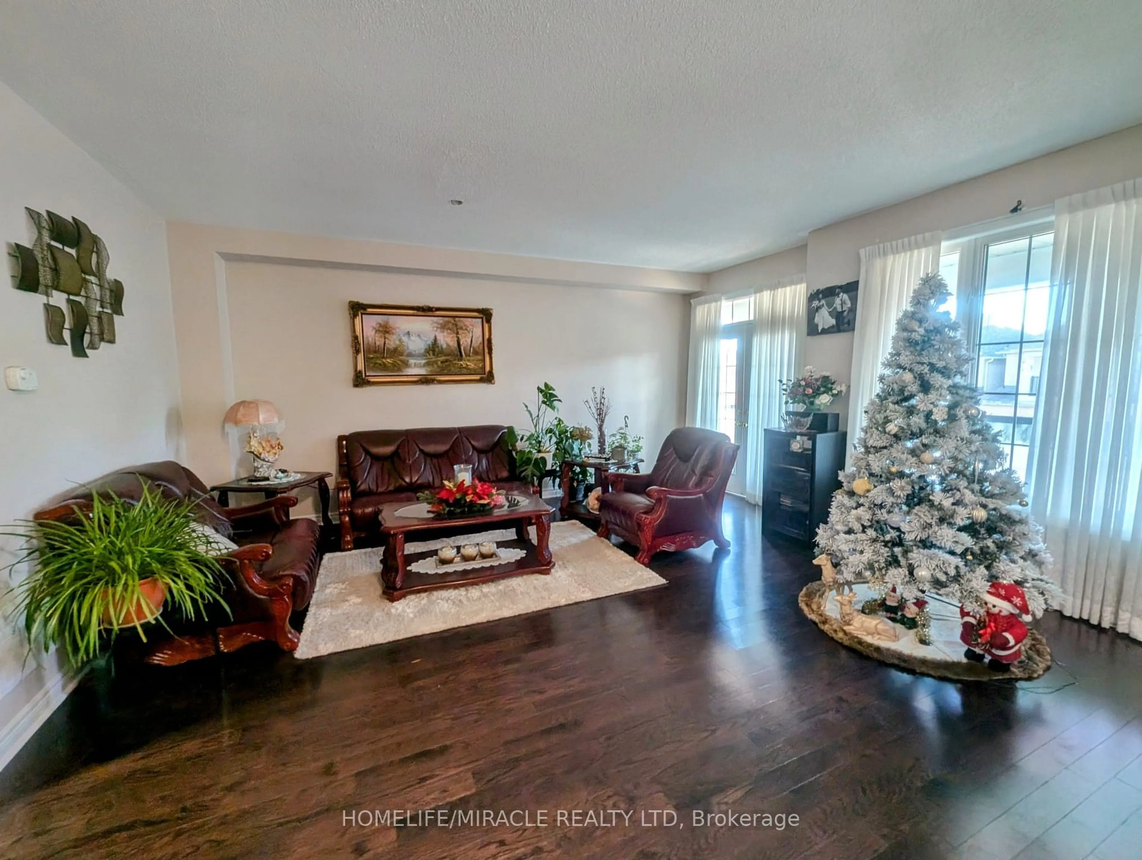 Living room with furniture, unknown for 20 Addiscott St, Brampton Ontario L6R 0X8