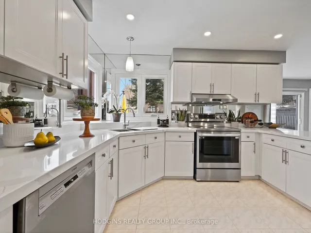Additional property image - 1550 Hollywell Ave