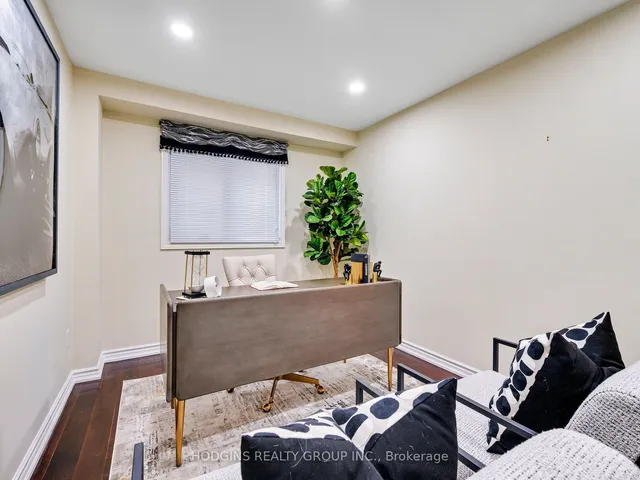 Additional property image - 1550 Hollywell Ave