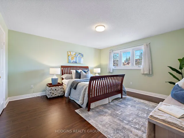 Additional property image - 1550 Hollywell Ave