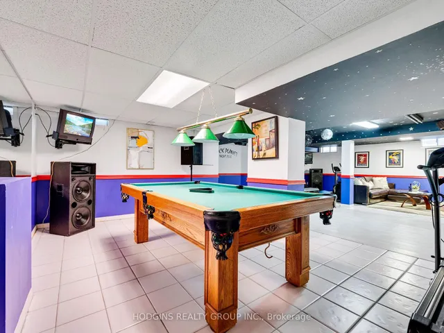 Additional property image - 1550 Hollywell Ave