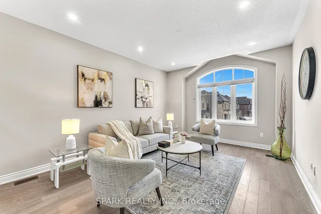 Additional property image - 60 Viva Gdns