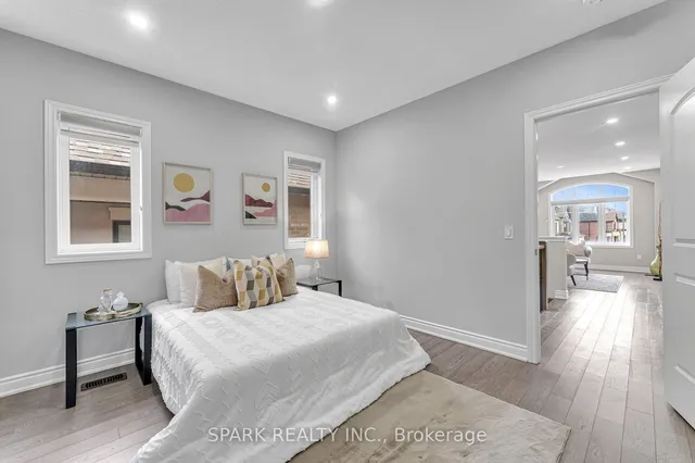 Additional property image - 60 Viva Gdns