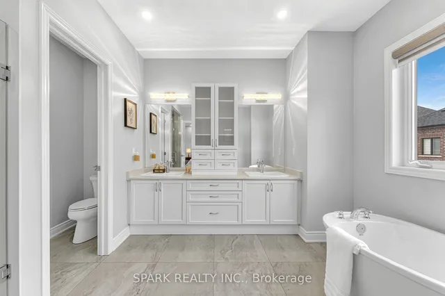 Additional property image - 60 Viva Gdns