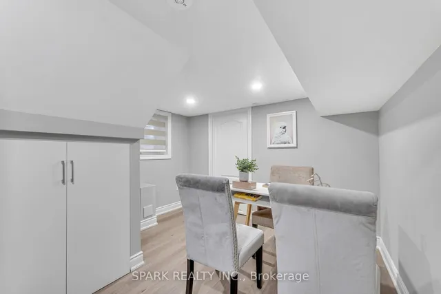 Additional property image - 60 Viva Gdns