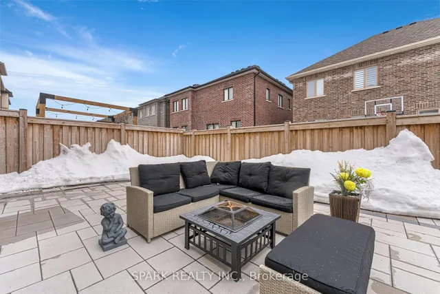Additional property image - 60 Viva Gdns