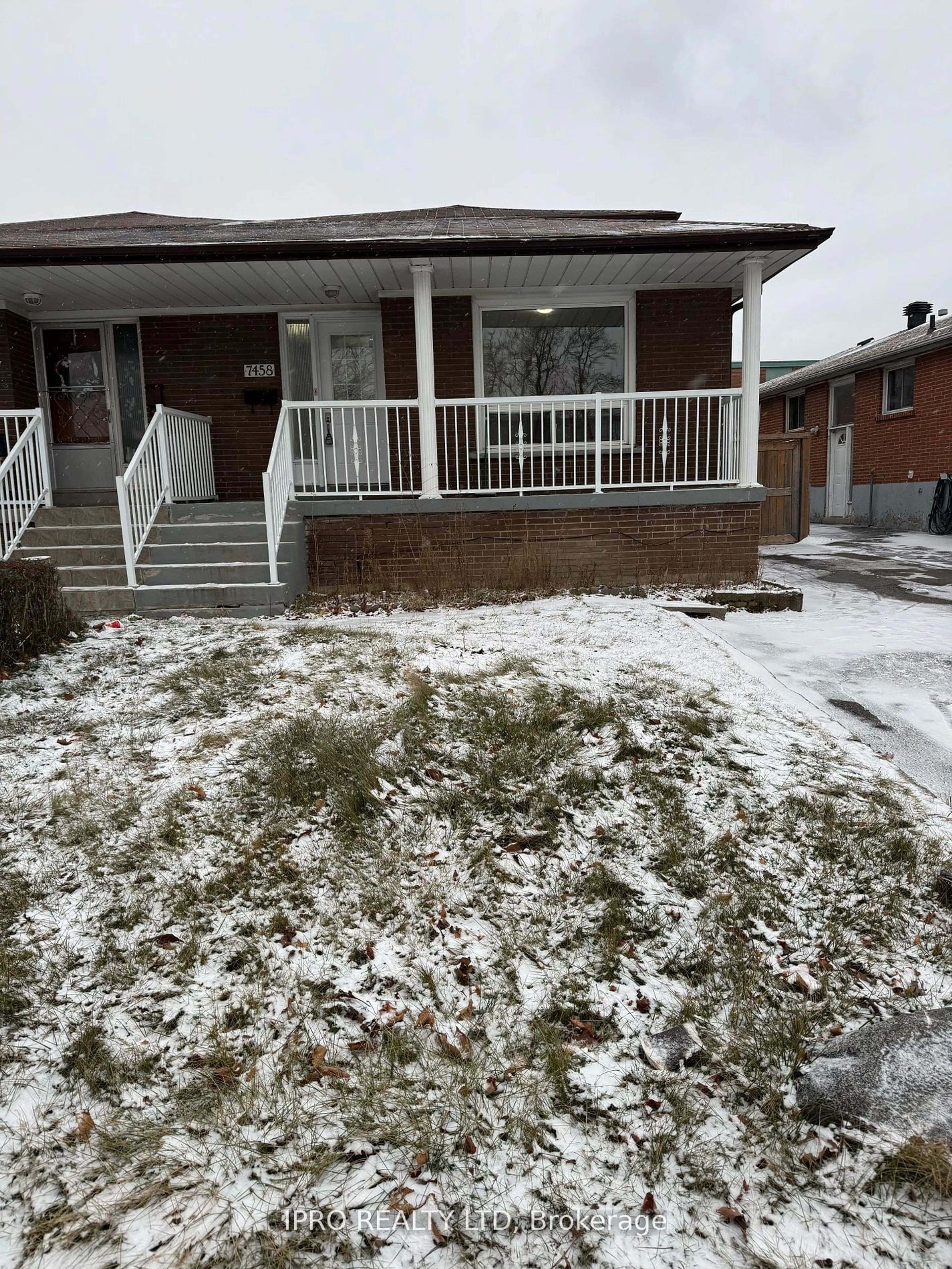 Unknown for 7458 Catalpa Rd, Mississauga Ontario L4T 2T3