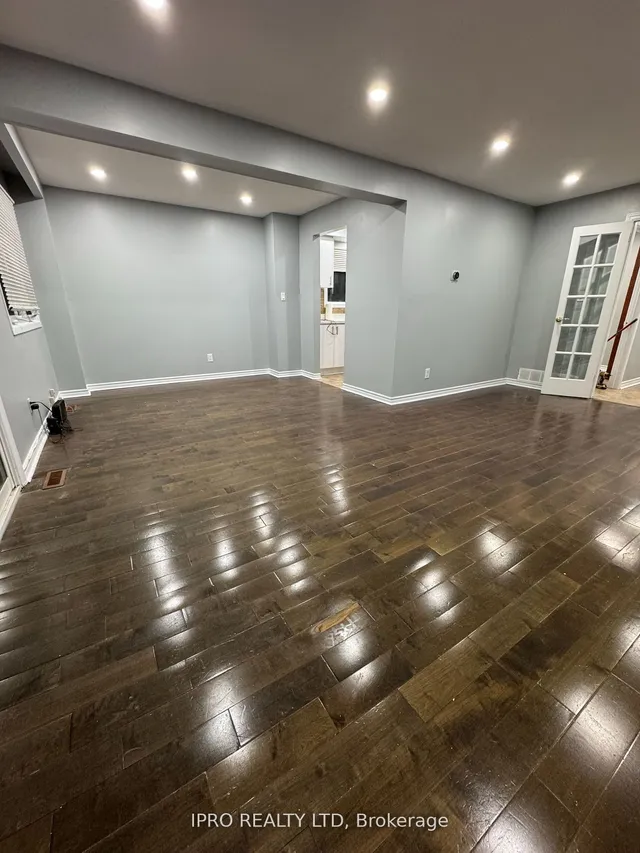 Additional property image - 7458 Catalpa Rd