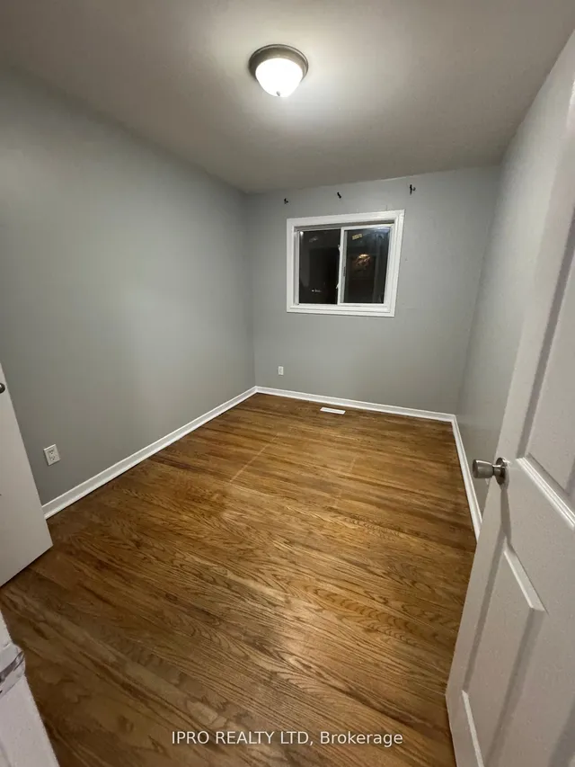 Additional property image - 7458 Catalpa Rd