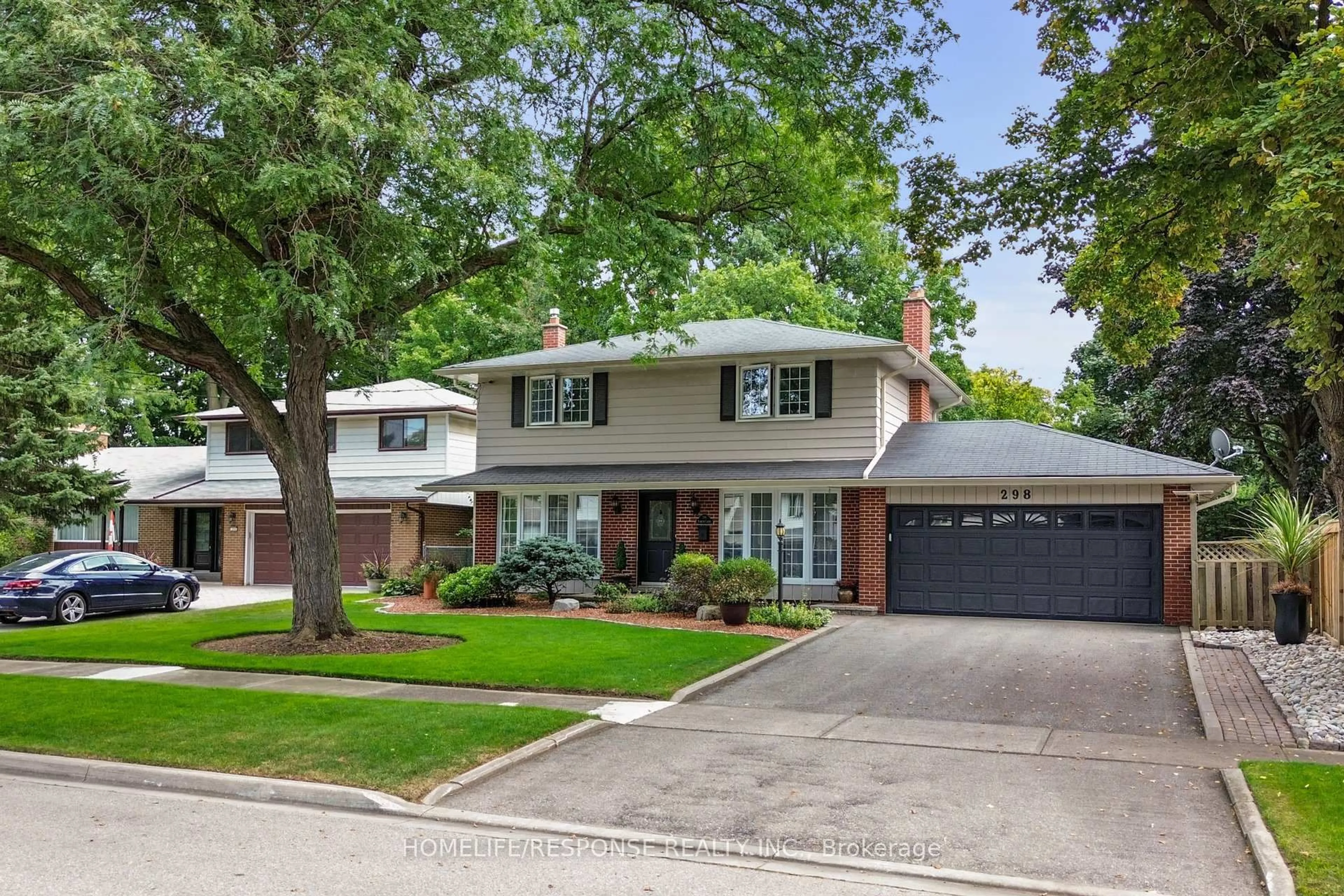 Home with brick exterior material, street for 298 Edrich Crt, Mississauga Ontario L5A 1R3