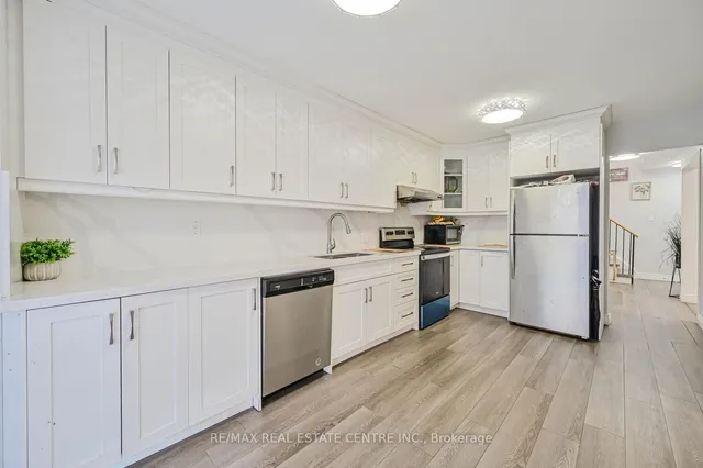 Additional image 15 of 83 Acadian Hts