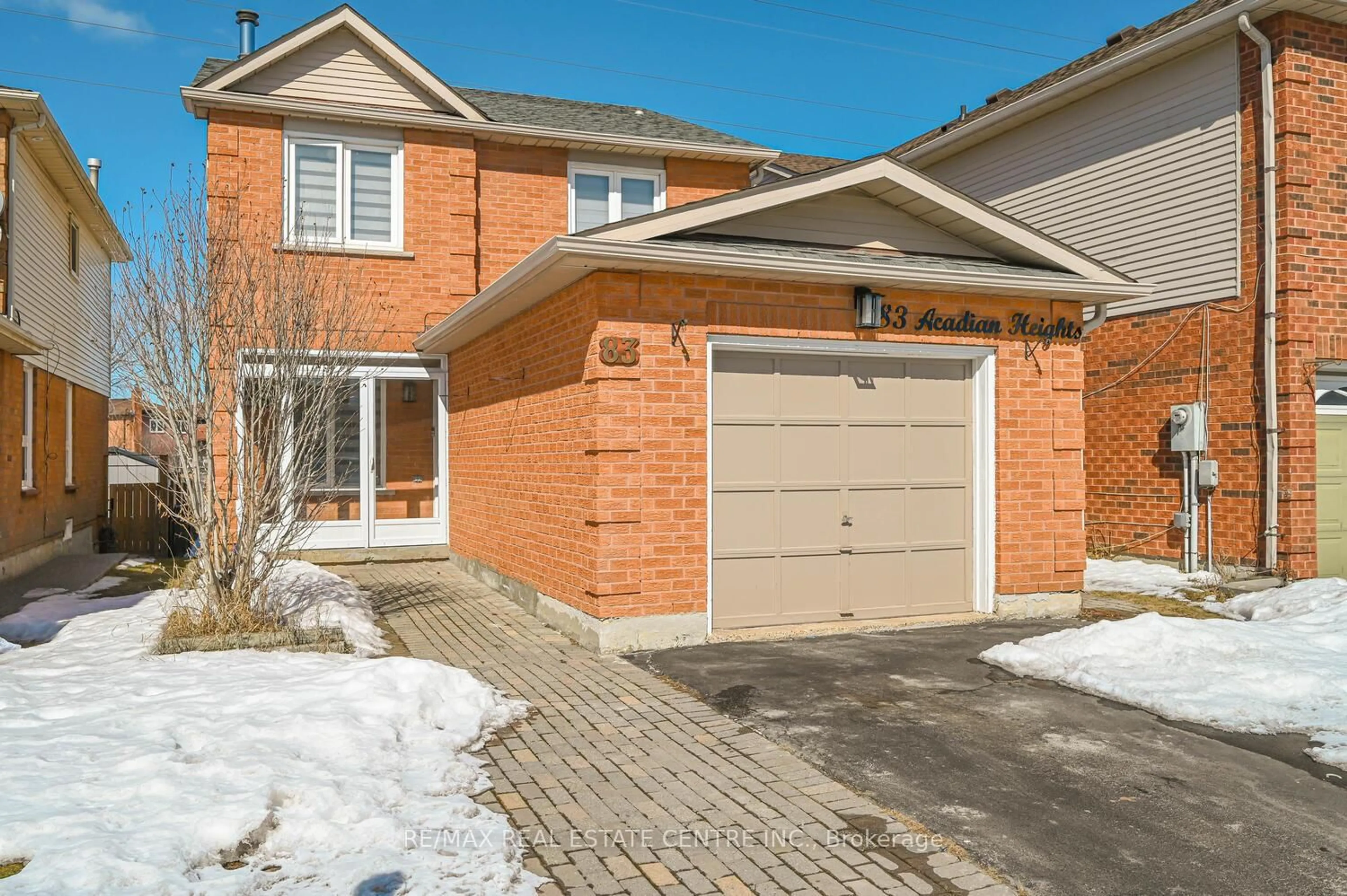 Home with brick exterior material, street for 83 Acadian Hts, Brampton Ontario L6Y 4H2