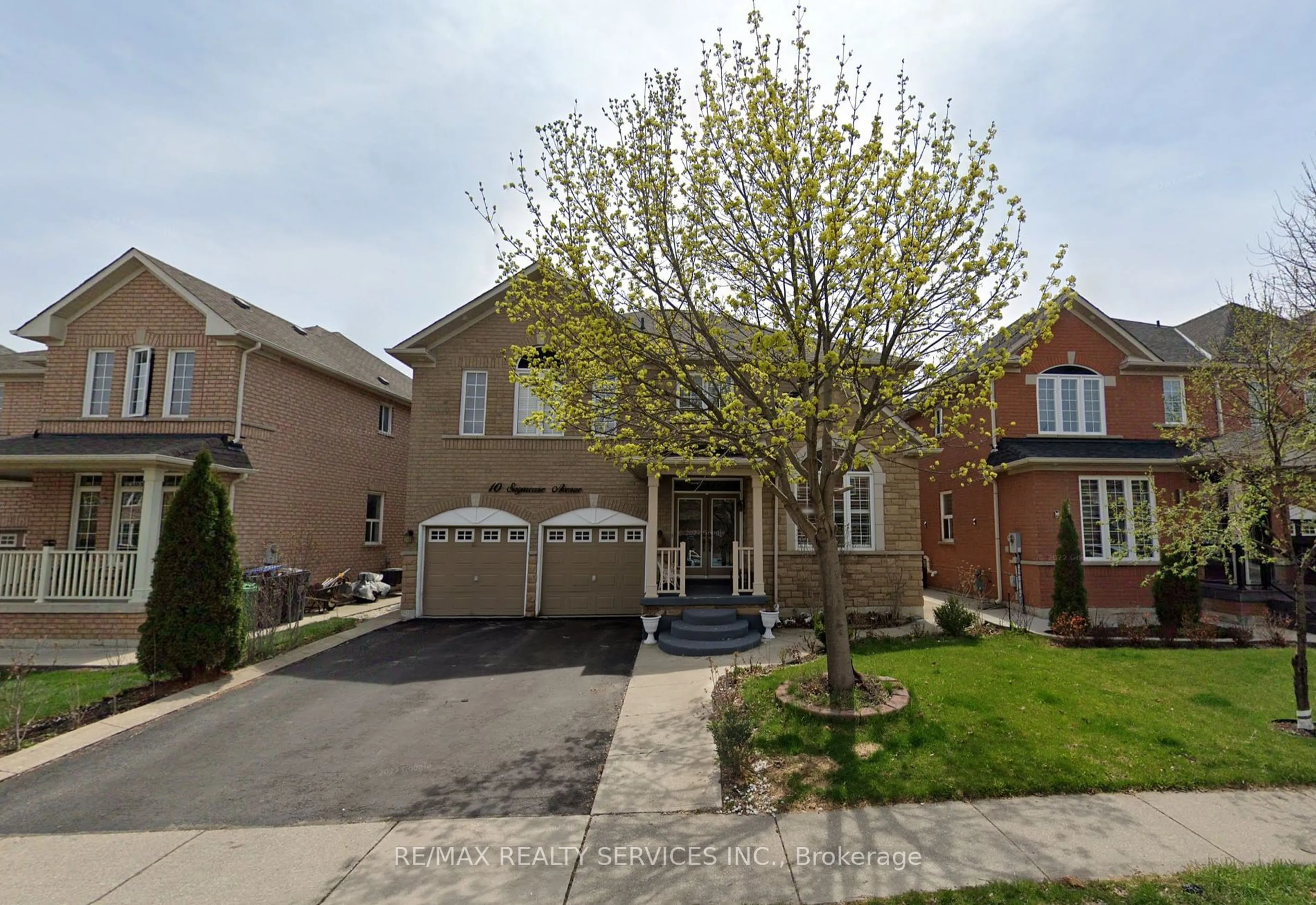 Unknown for 10 Sugarcane Ave, Brampton Ontario L6R 3C8